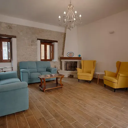 Lovely With Terrace And Stunning View Διαμέρισμα Erice