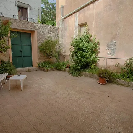 Lejlighed Guesthost - Lovely With Terrace And Stunning View
