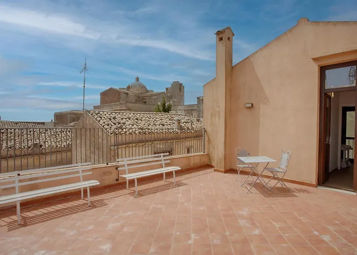 Guesthost - Lovely With Terrace And Stunning View *