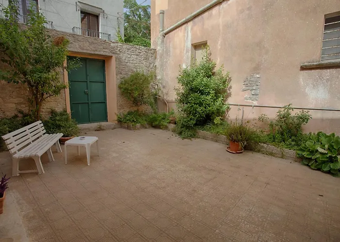 Lejlighed Guesthost - Lovely With Terrace And Stunning View